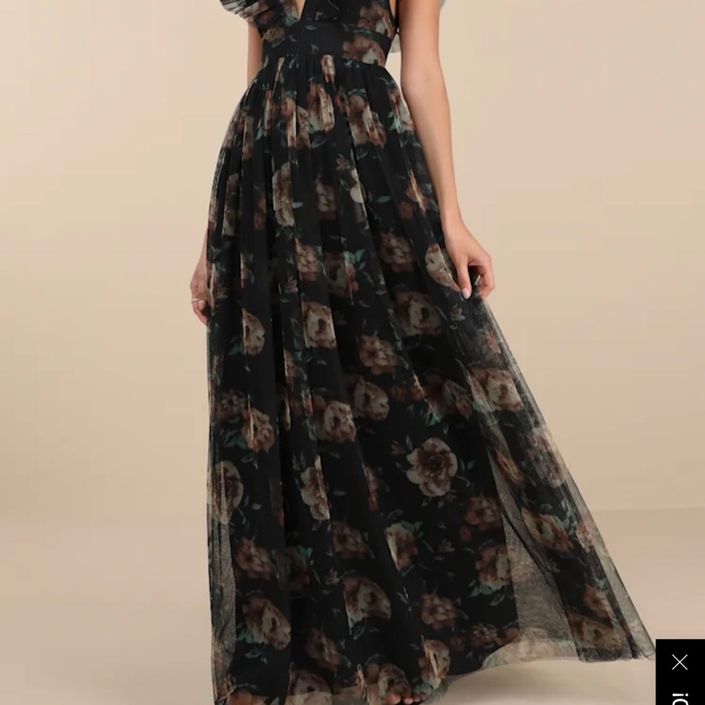Lulu's Black Floral Maxi Dress